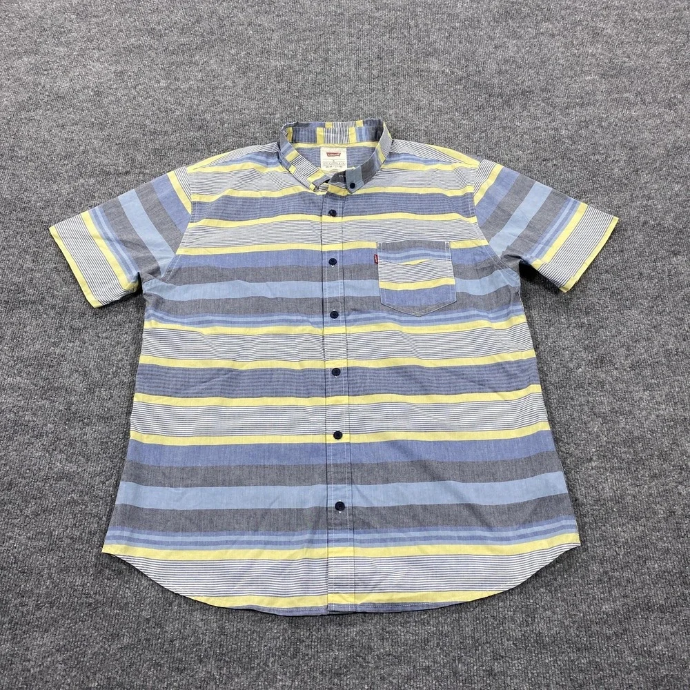 Levi's Shirt Mens XL Blue Striped Short Sleeve Button Up Casual Cotton Polyester